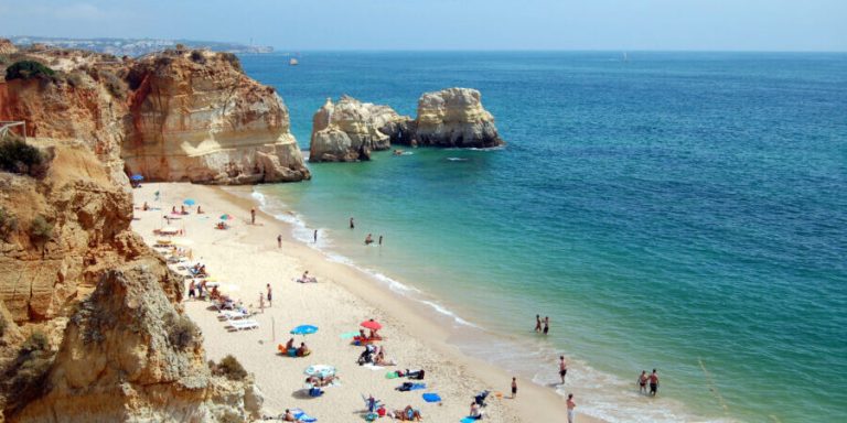 Read more about the article Britânicos de volta com milhões para gastar no turismo português
